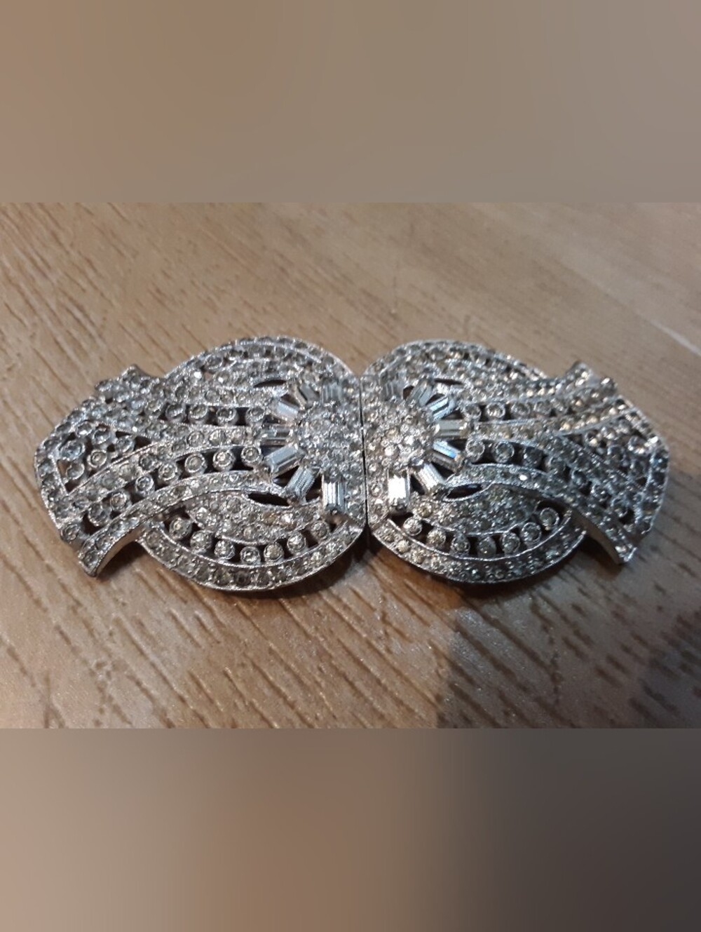 Vintage Rhinestone Brooch - Picture 7 of 8